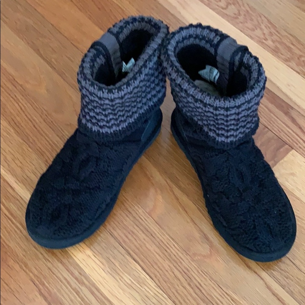 Ugg W Leland Knit Boots